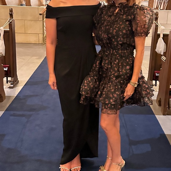 NEW BHLDN Thompson Off-the-Shoulder Crepe Dress Z509-1 - Picture 3 of 3